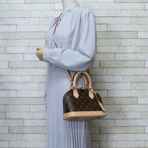 Louis Vuitton Canvas Bag Alma Monogram Shoulder Brown